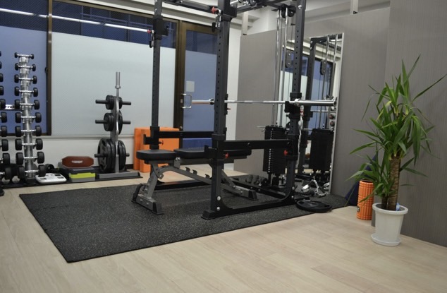 パーソナルジムTRAINEES 水天宮店