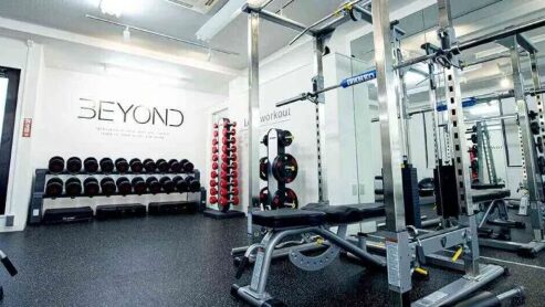BEYOND 横浜東口店