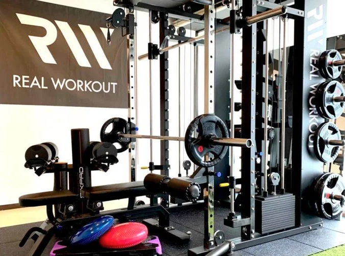 REALWORKOUT 府中店